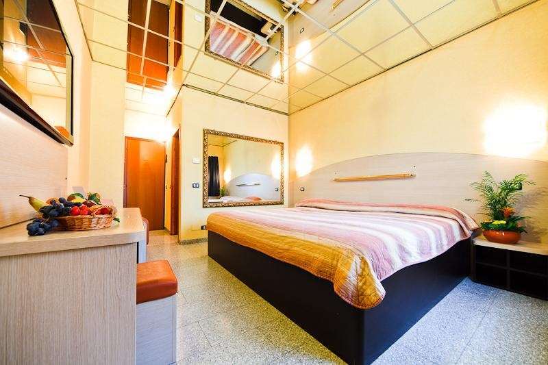 Motel Autosole Cornegliano Laudense Oda fotoğraf